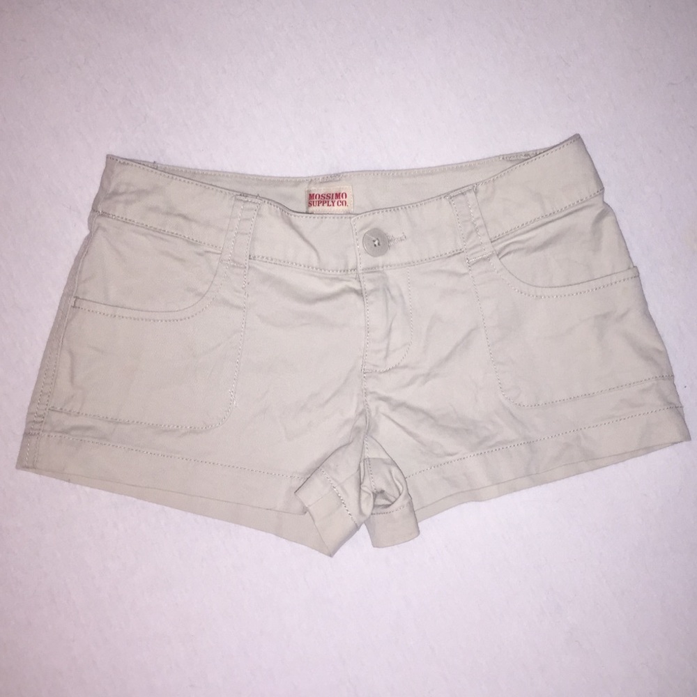 Khaki shorts